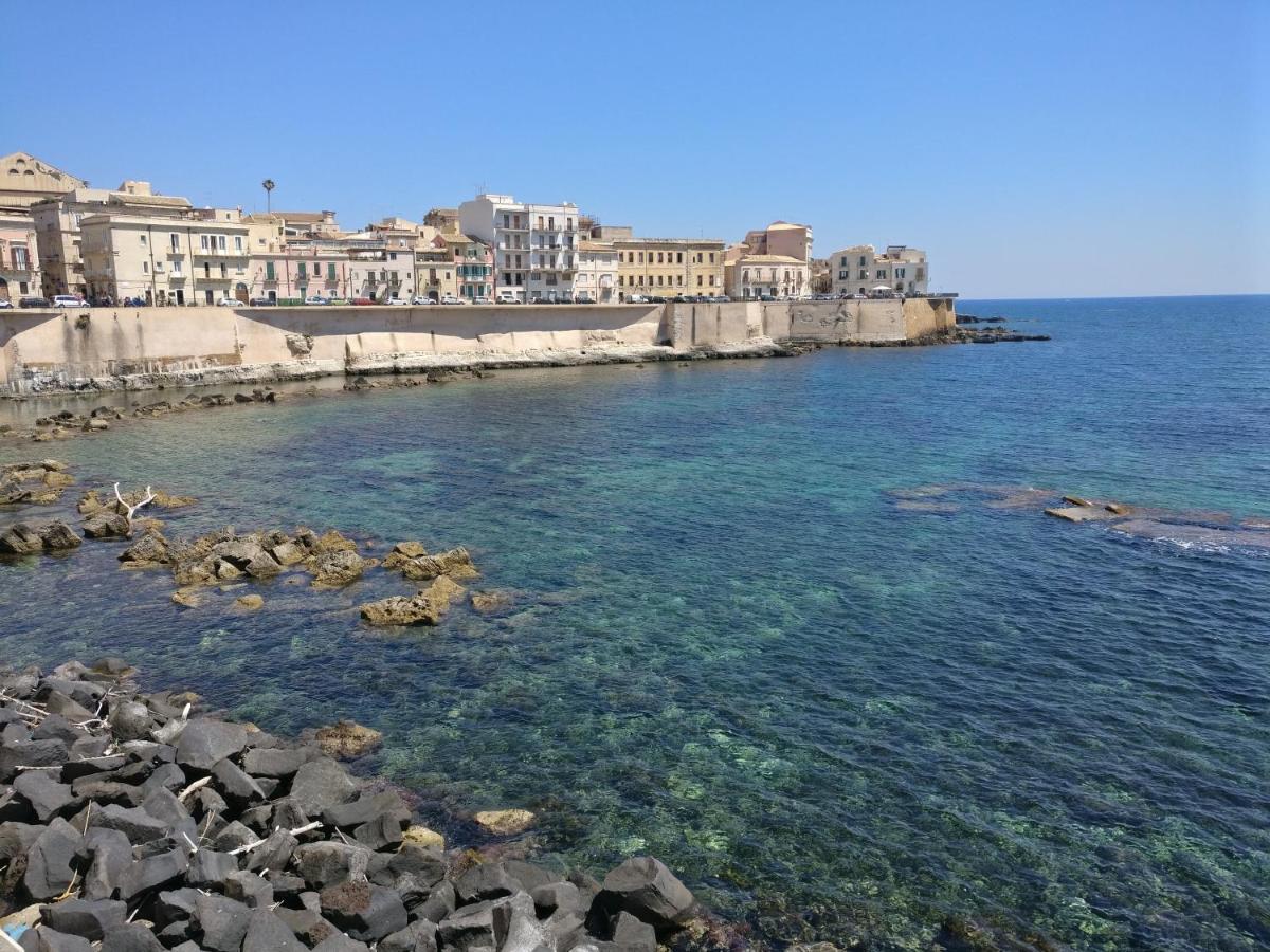 Ortigia Porta Del Mare Lägenhet Syrakusa Exteriör bild